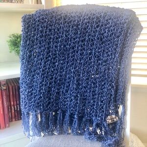 Cozy and Delicate Crocheted Blanket